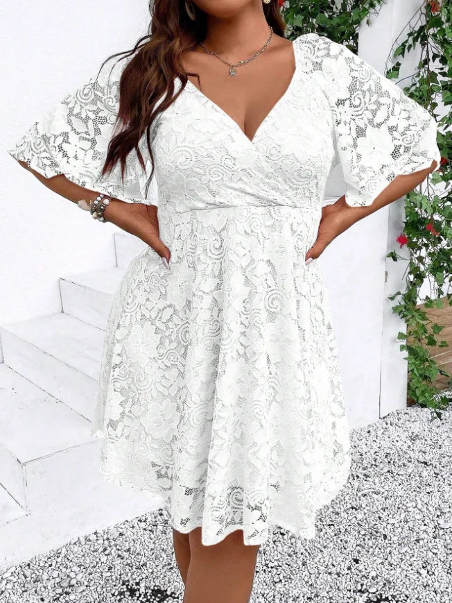 Women's Lace V-neck Ailine Midi Dress