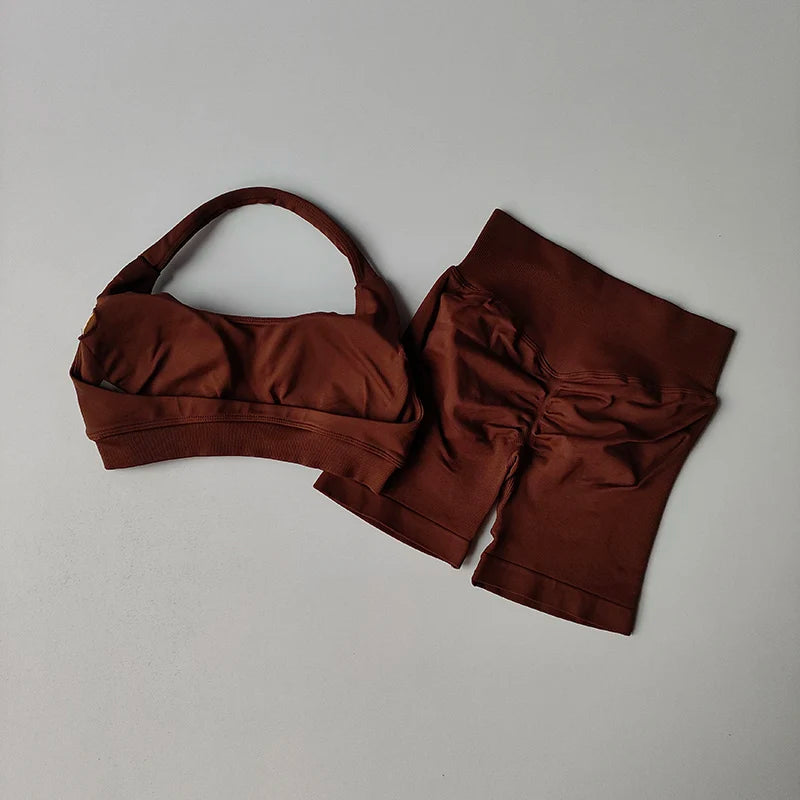 Halter Neck Sports Bra Shorts Set For Yoga Pilates