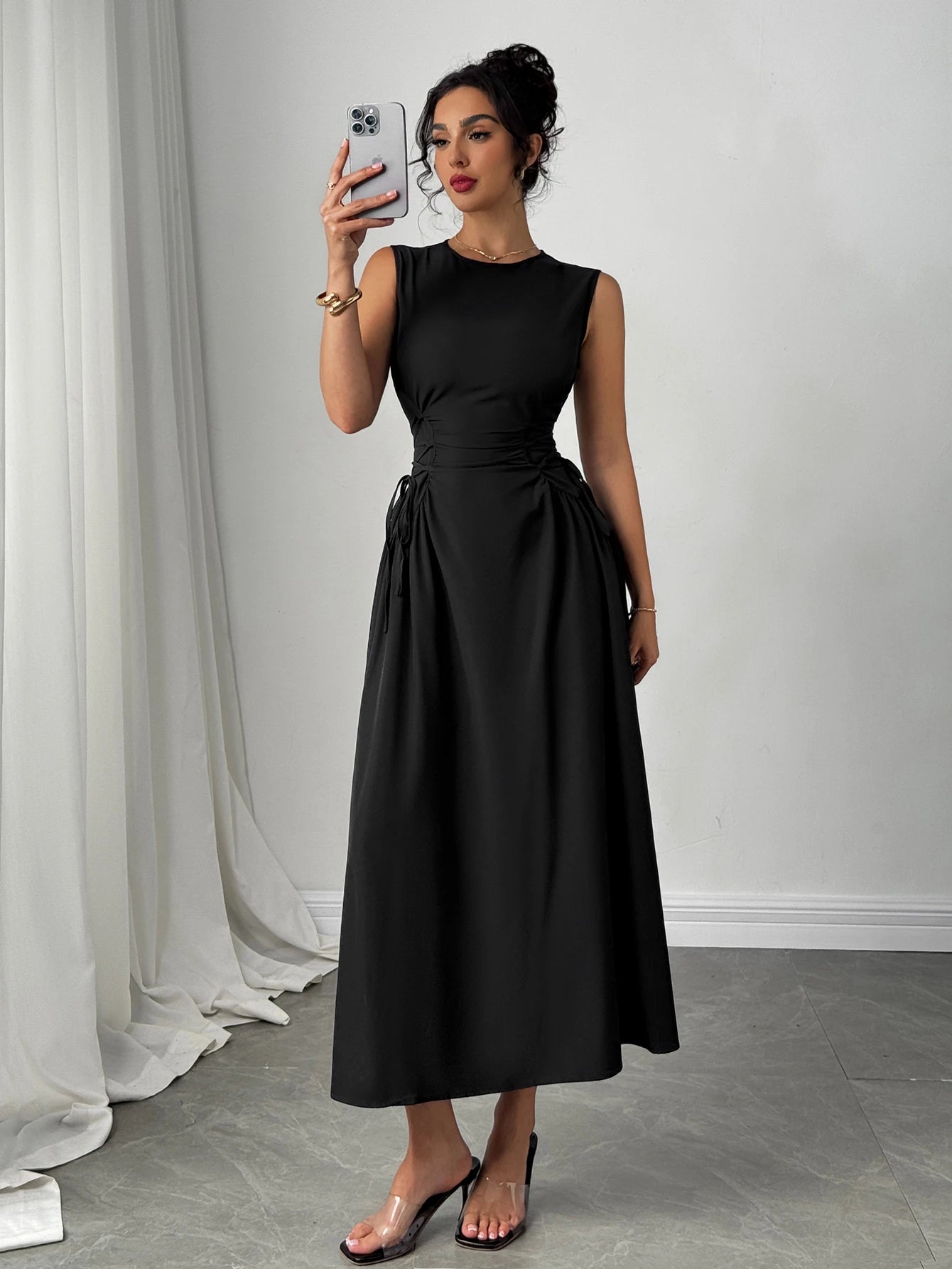 Womens Off Shoulder Bodycon Dress Featuring Elegant Bow Detail