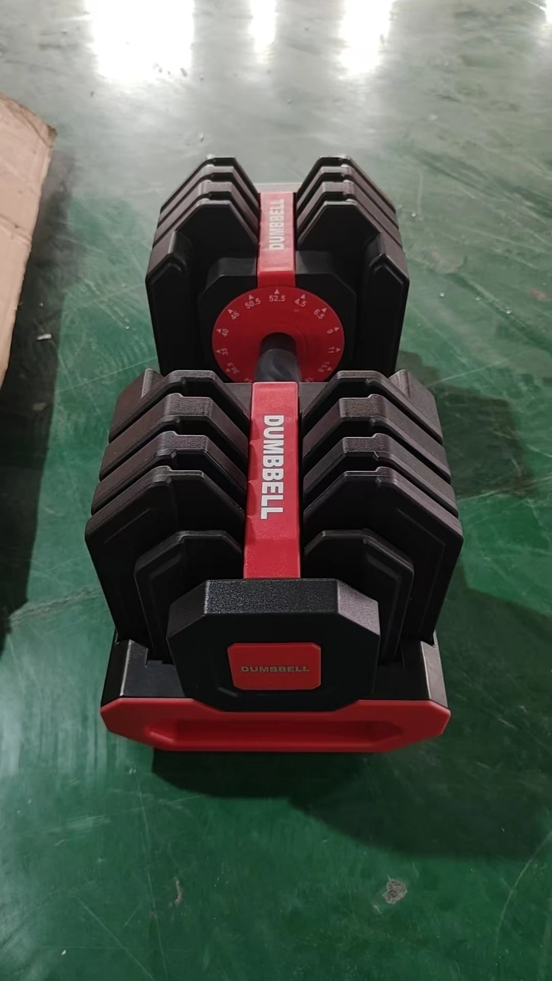 Auto-Locking Adjustable Dumbbell For Full-Body Home Gym Training
