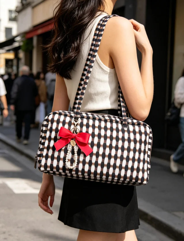 Women's Nylon Slouchy Tote Bag With Zipper Closure