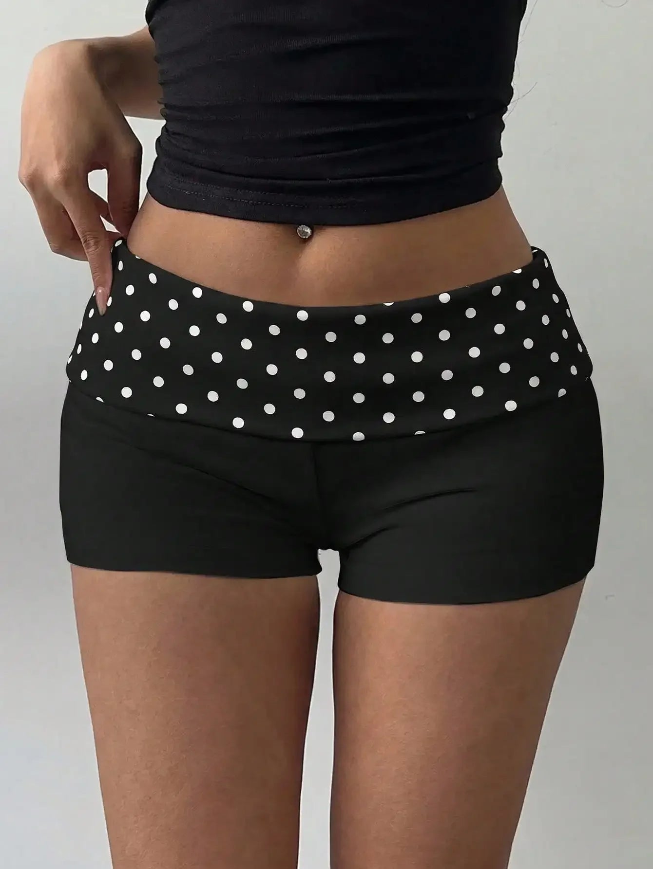 Plain Knit Low Rise Skinny Workout Shorts For Women