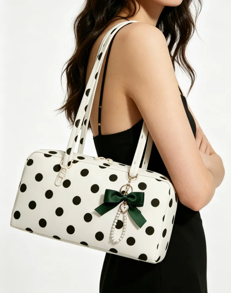 Women's Nylon Slouchy Tote Bag With Zipper Closure